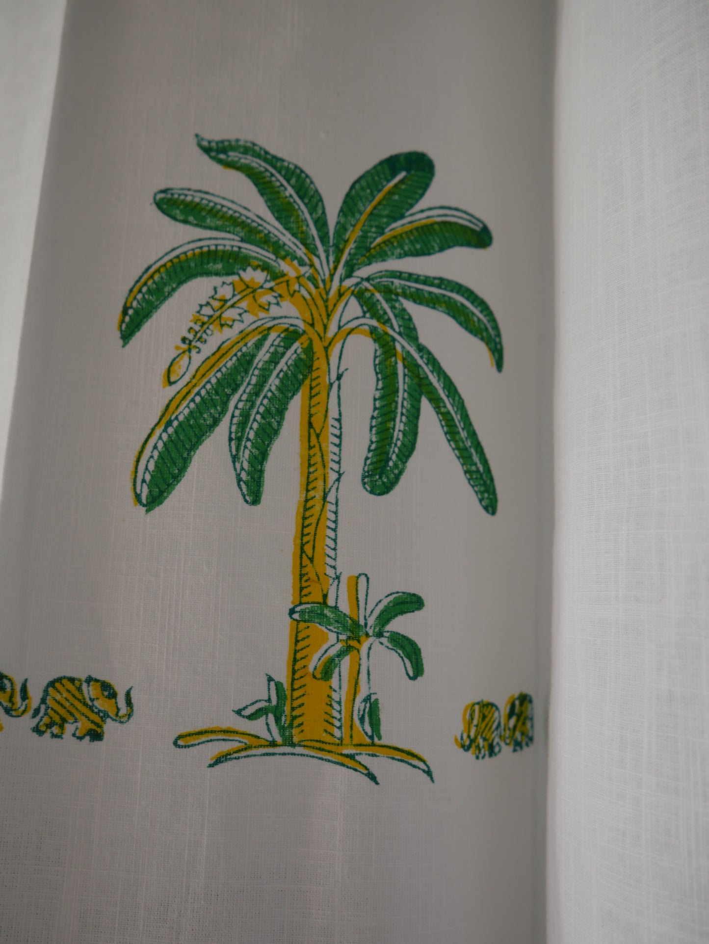 Hand block banana tree curtain
